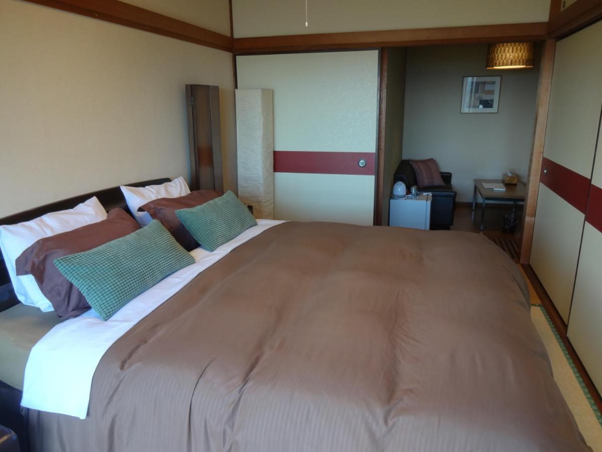 Ryokan Izuna Hotel Atami  Kültér fotó