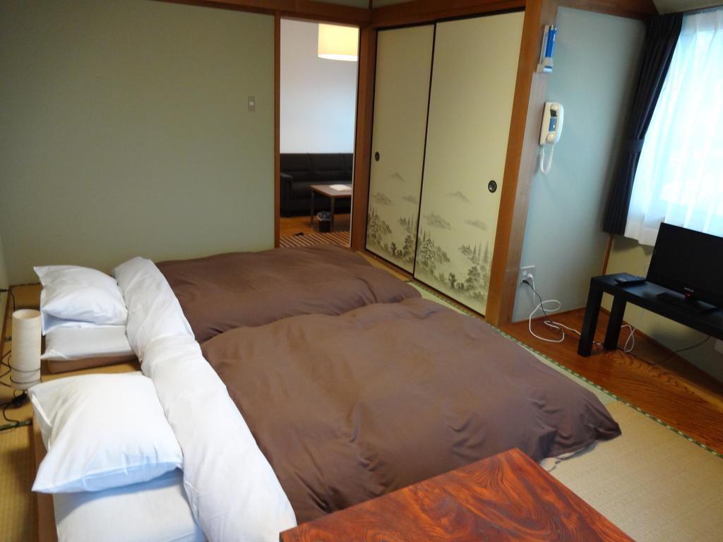 Ryokan Izuna Atami  Kültér fotó